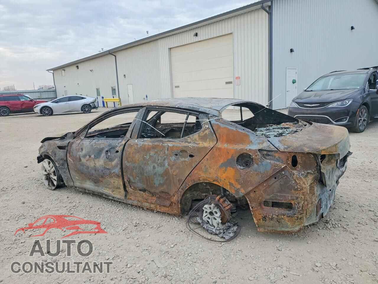 KIA OPTIMA 2012 - 5XXGM4A71CG056439