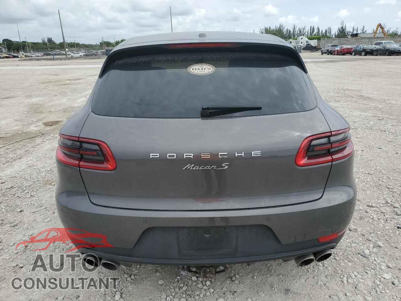 PORSCHE MACAN 2016 - WP1AB2A55GLB50679
