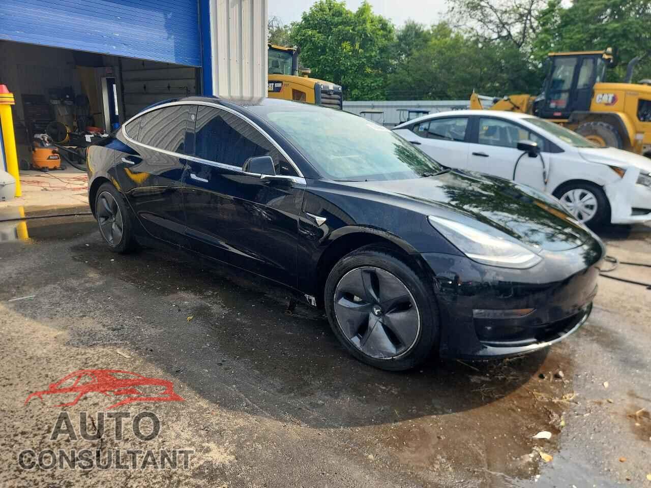 TESLA MODEL 3 2019 - 5YJ3E1EA1KF399432