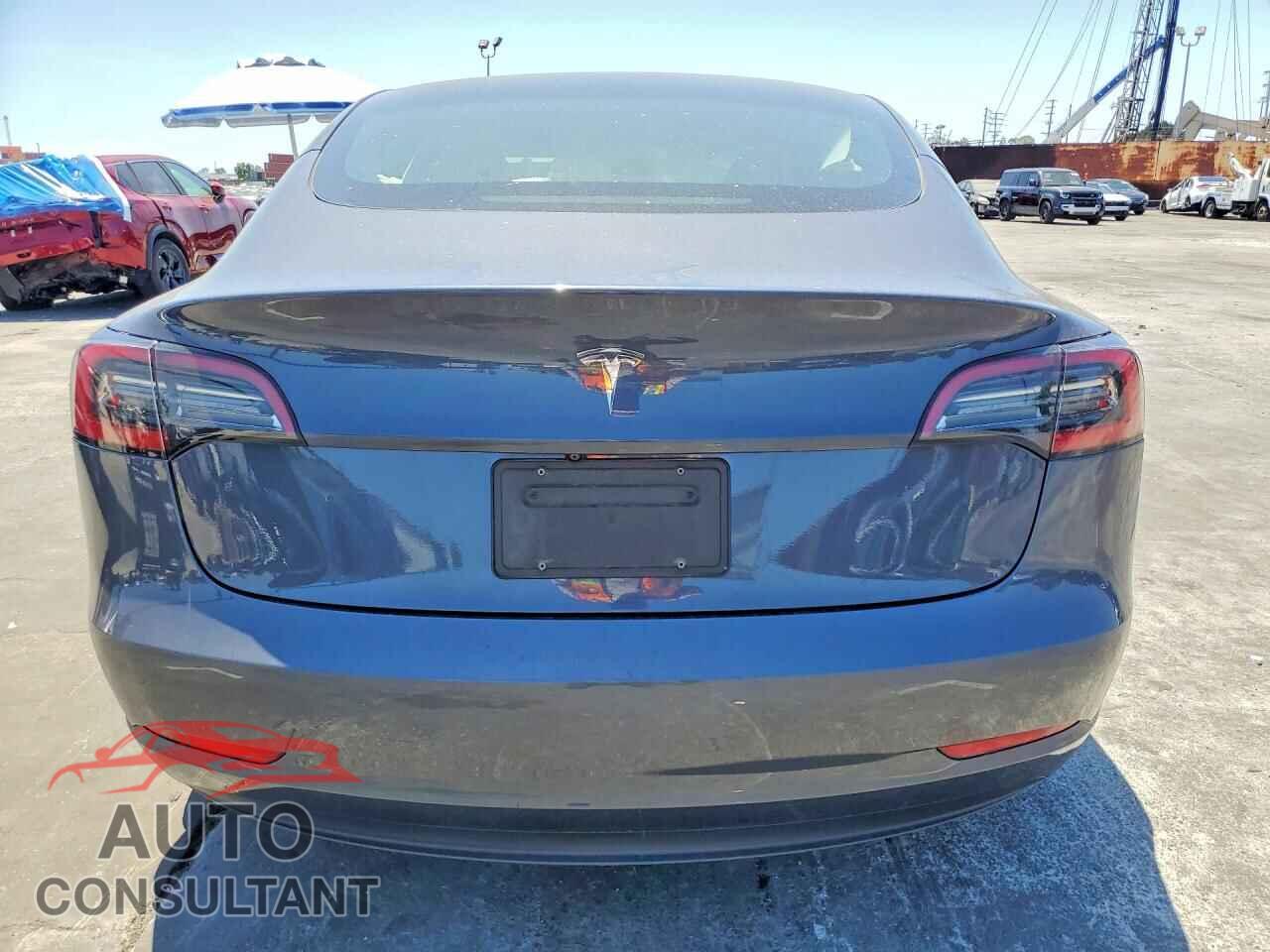 TESLA MODEL 3 2023 - 5YJ3E1EA3PF613778