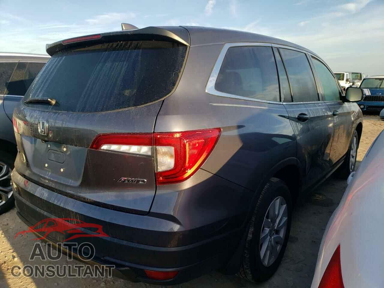 HONDA PILOT 2019 - 5FNYF6H12KB088183