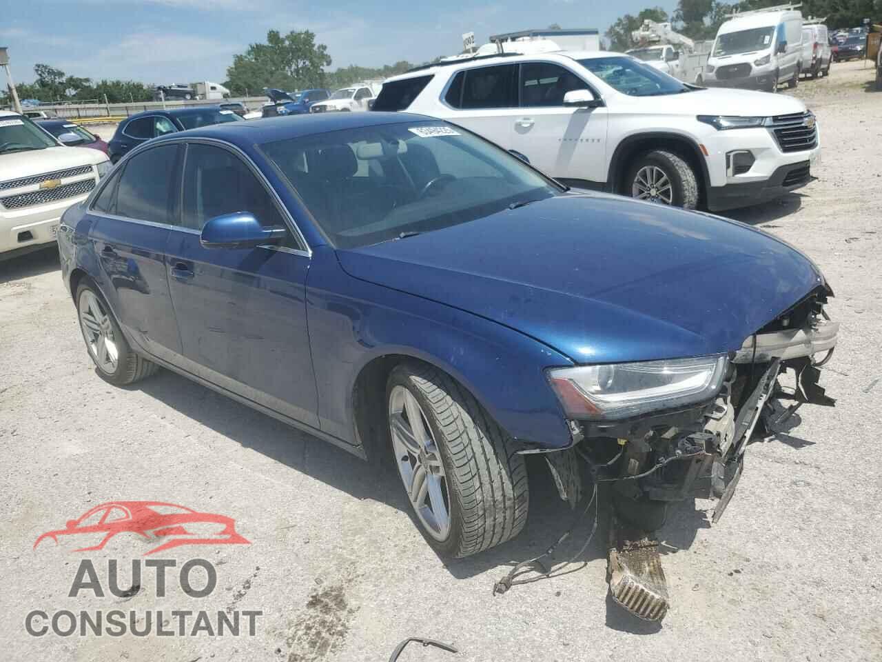 AUDI A4 2013 - WAUEFAFL2DN024544