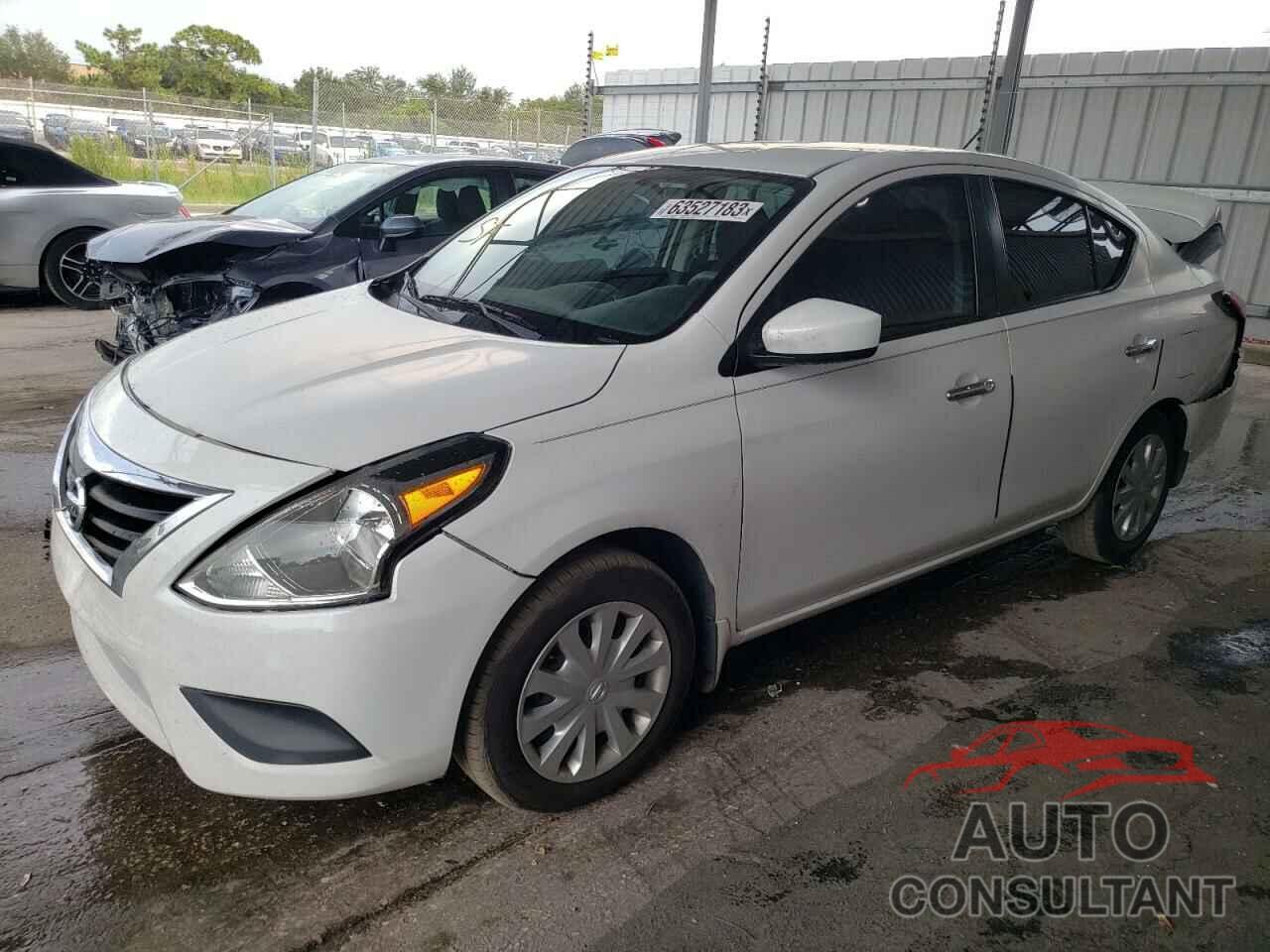 NISSAN VERSA 2019 - 3N1CN7APXKL880670