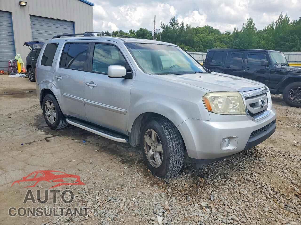 HONDA PILOT 2011 - 5FNYF4H59BB089984