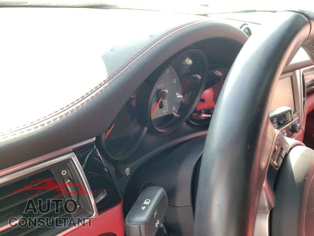 PORSCHE MACAN 2015 - WP1AB2A55FLB59669