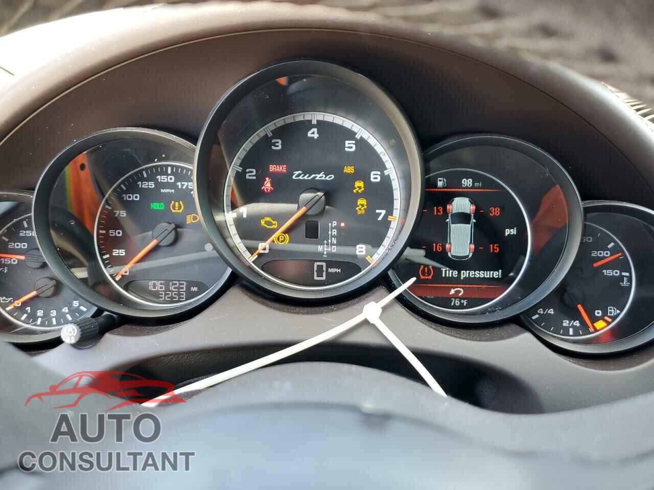PORSCHE CAYENNE 2013 - WP1AC2A20DLA93158