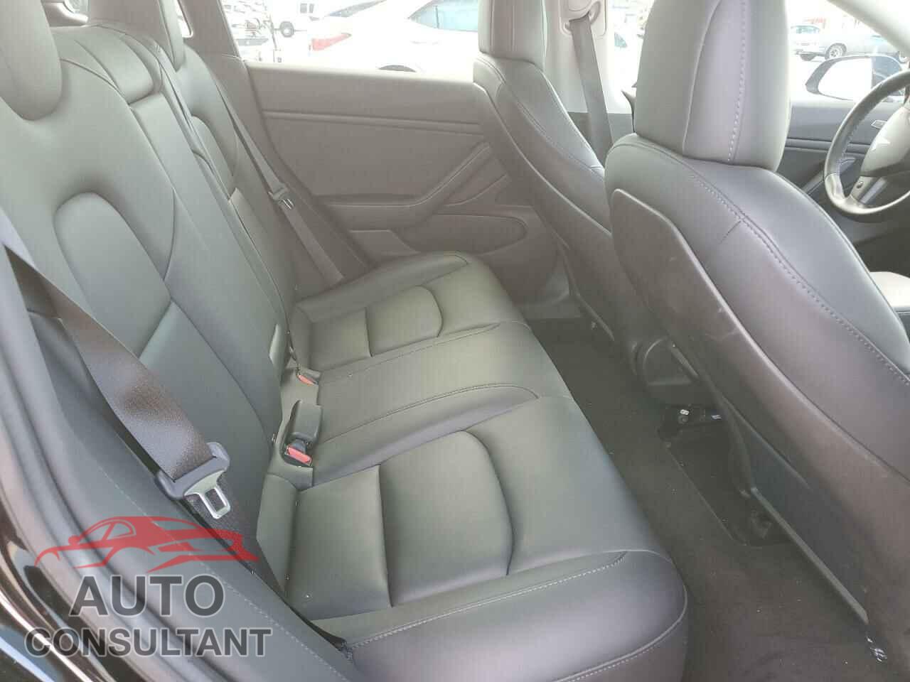 TESLA MODEL 3 2019 - 5YJ3E1EAXKF190089