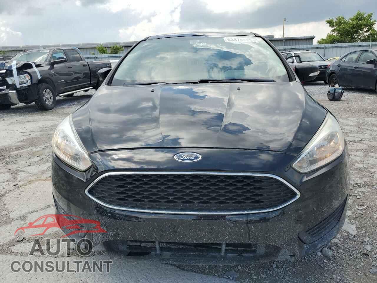 FORD FOCUS 2017 - 1FADP3F20HL302802