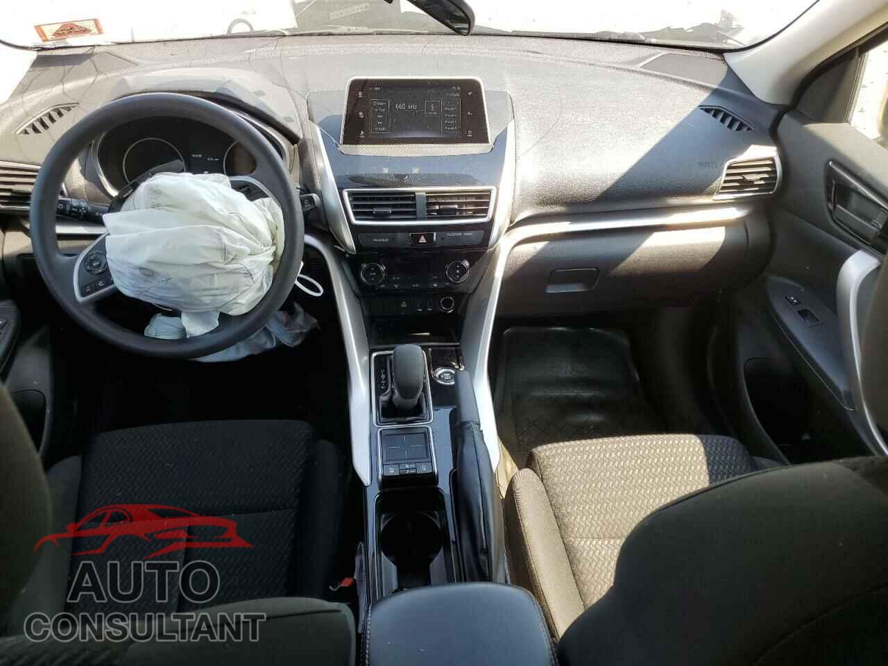 MITSUBISHI ECLIPSE 2018 - JA4AT4AA4JZ043340