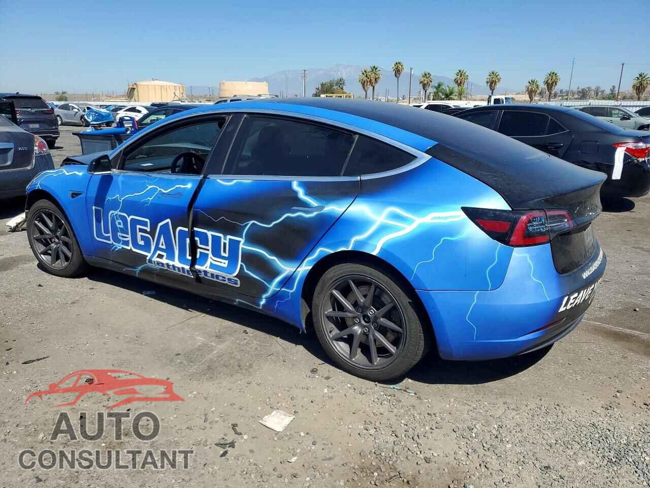 TESLA MODEL 3 2018 - 5YJ3E1EA4JF034385