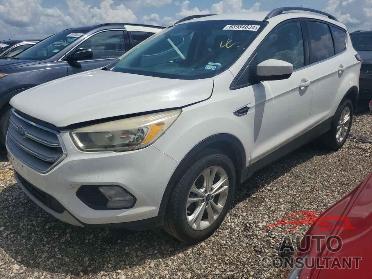 FORD ESCAPE 2018 - 1FMCU0GD8JUA42898