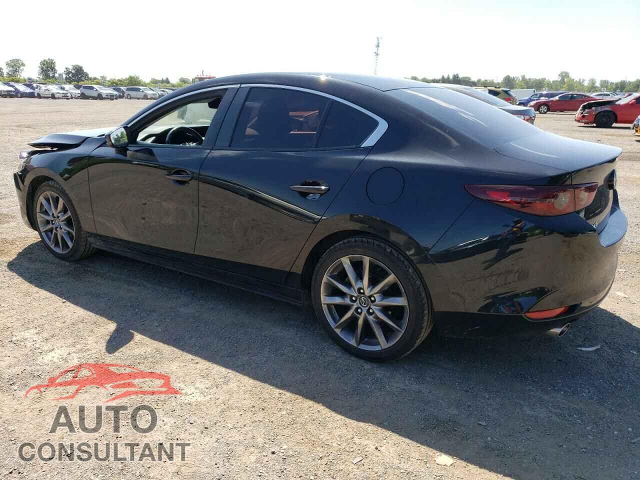 MAZDA 3 2019 - 3MZBPAC76KM111104