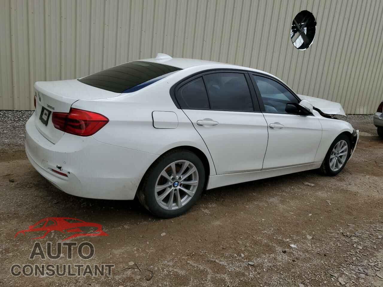 BMW 3 SERIES 2016 - WBA8E1G53GNU11236