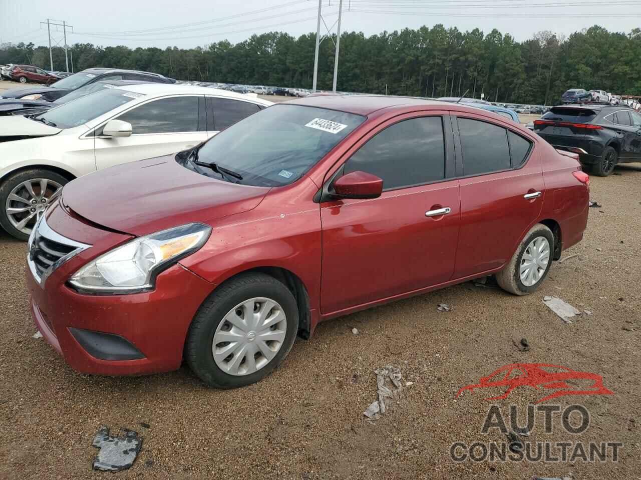 NISSAN VERSA 2018 - 3N1CN7AP0JL820007