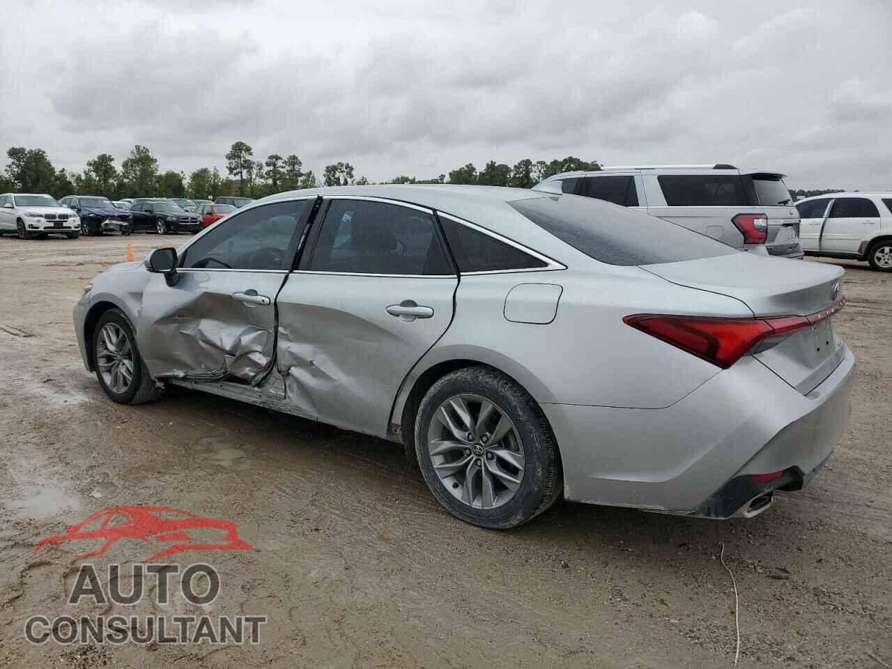TOYOTA AVALON 2020 - 4T1AZ1FB0LU043688