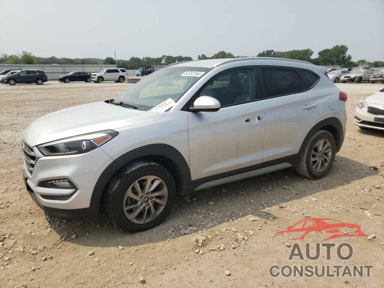 HYUNDAI TUCSON 2018 - KM8J3CA46JU607802