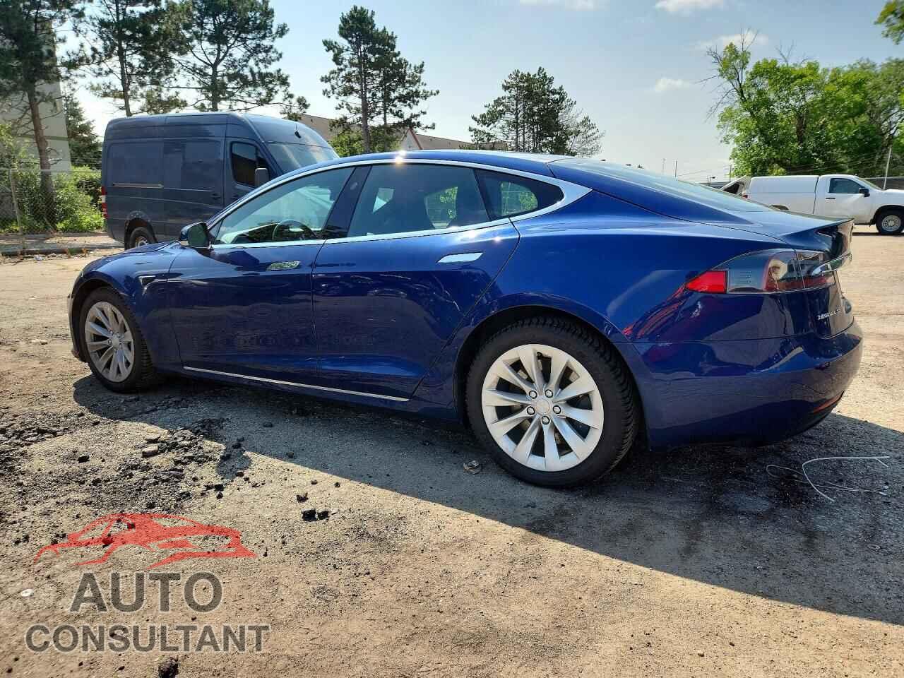 TESLA MODEL S 2017 - 5YJSA1E28HF216875