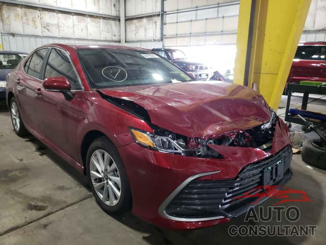 TOYOTA CAMRY 2021 - 4T1R11BK3MU046067