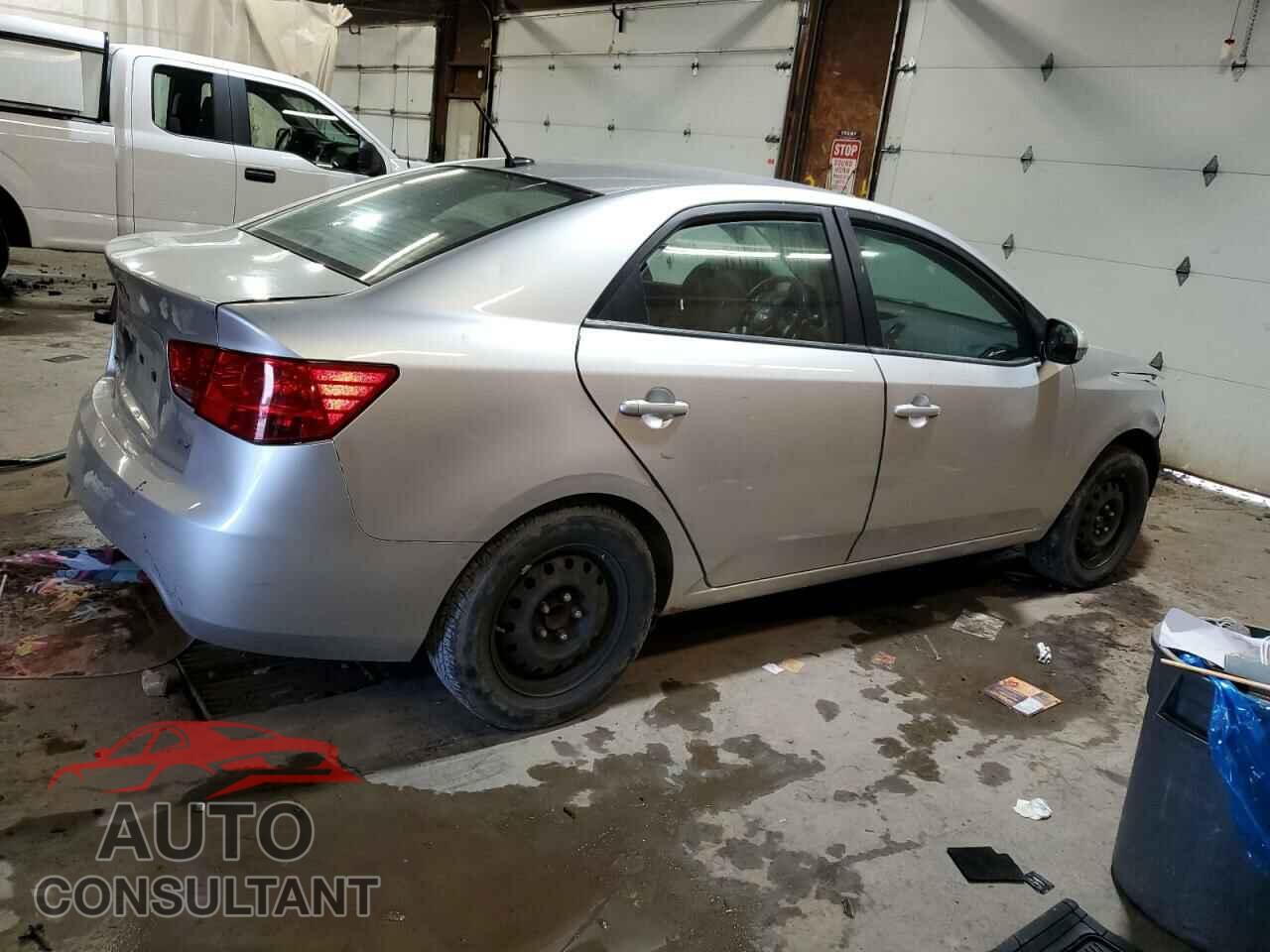 KIA FORTE 2012 - KNAFU4A21C5585648