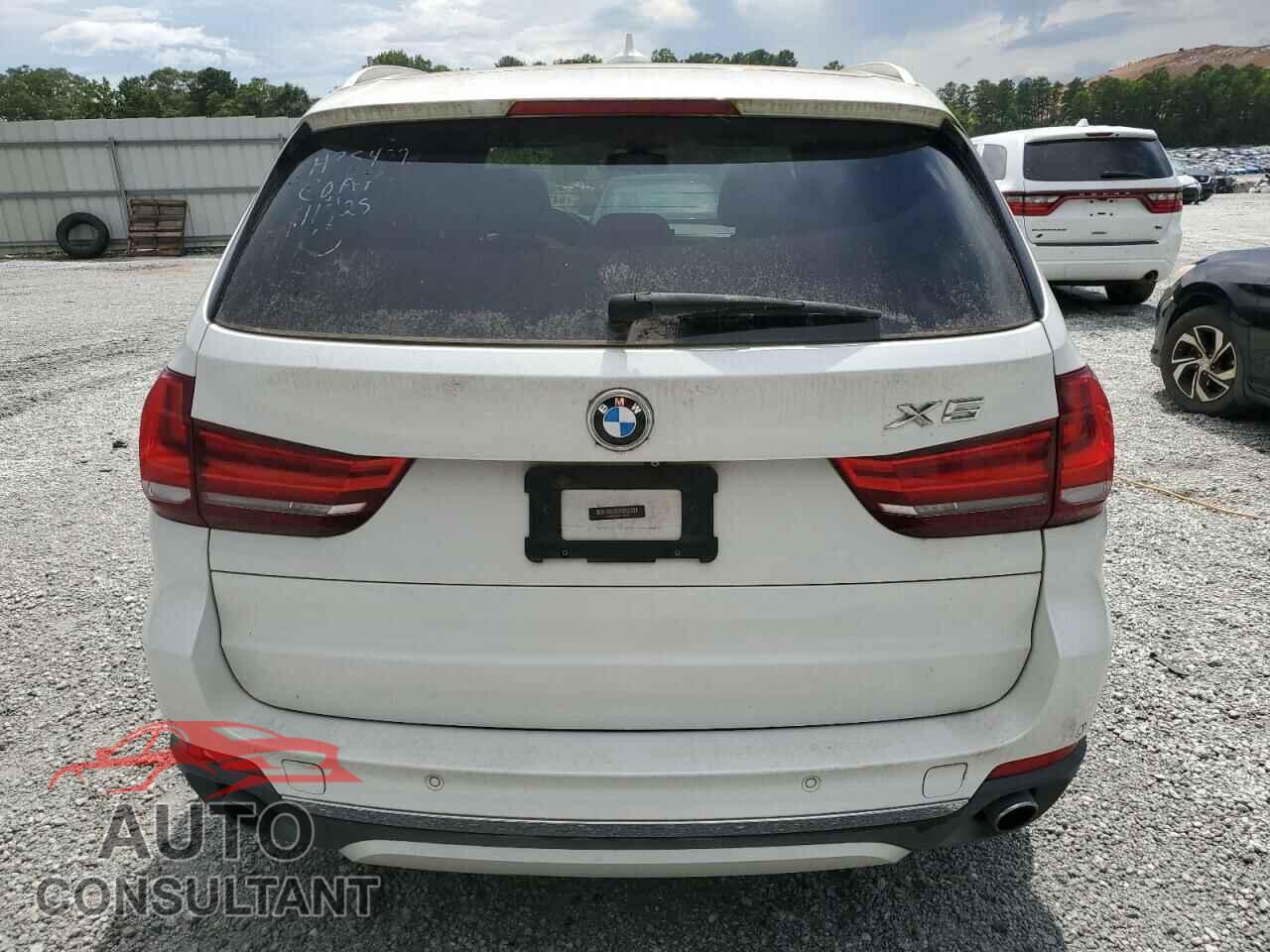 BMW X5 2015 - 5UXKR2C54F0H35429