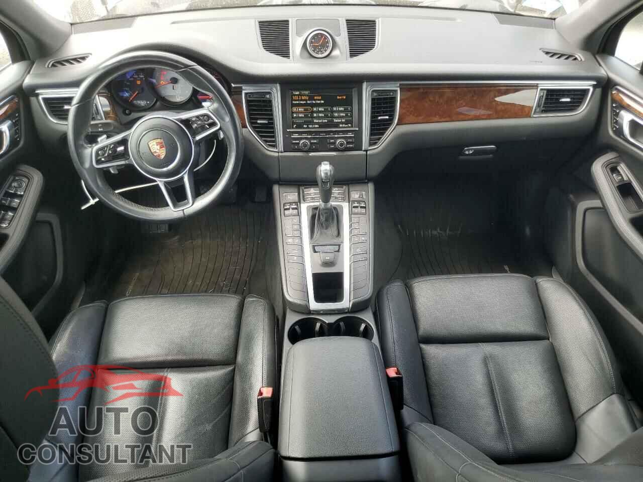 PORSCHE MACAN 2015 - WP1AB2A55FLB59459