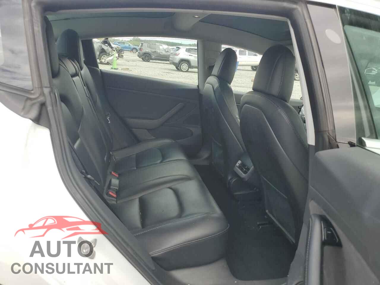 TESLA MODEL 3 2019 - 5YJ3E1EB9KF199682