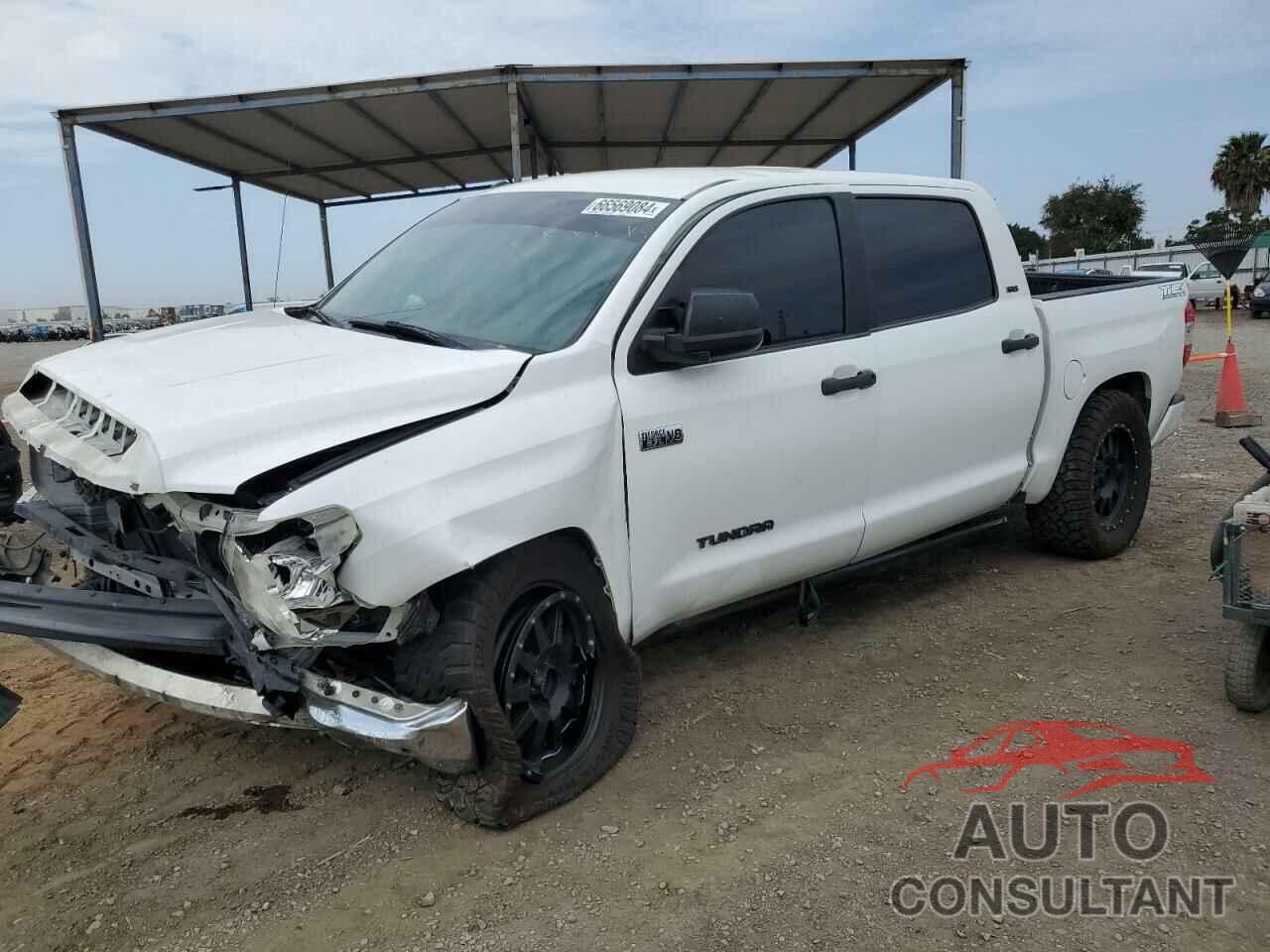 TOYOTA TUNDRA 2016 - 5TFEY5F18GX198503