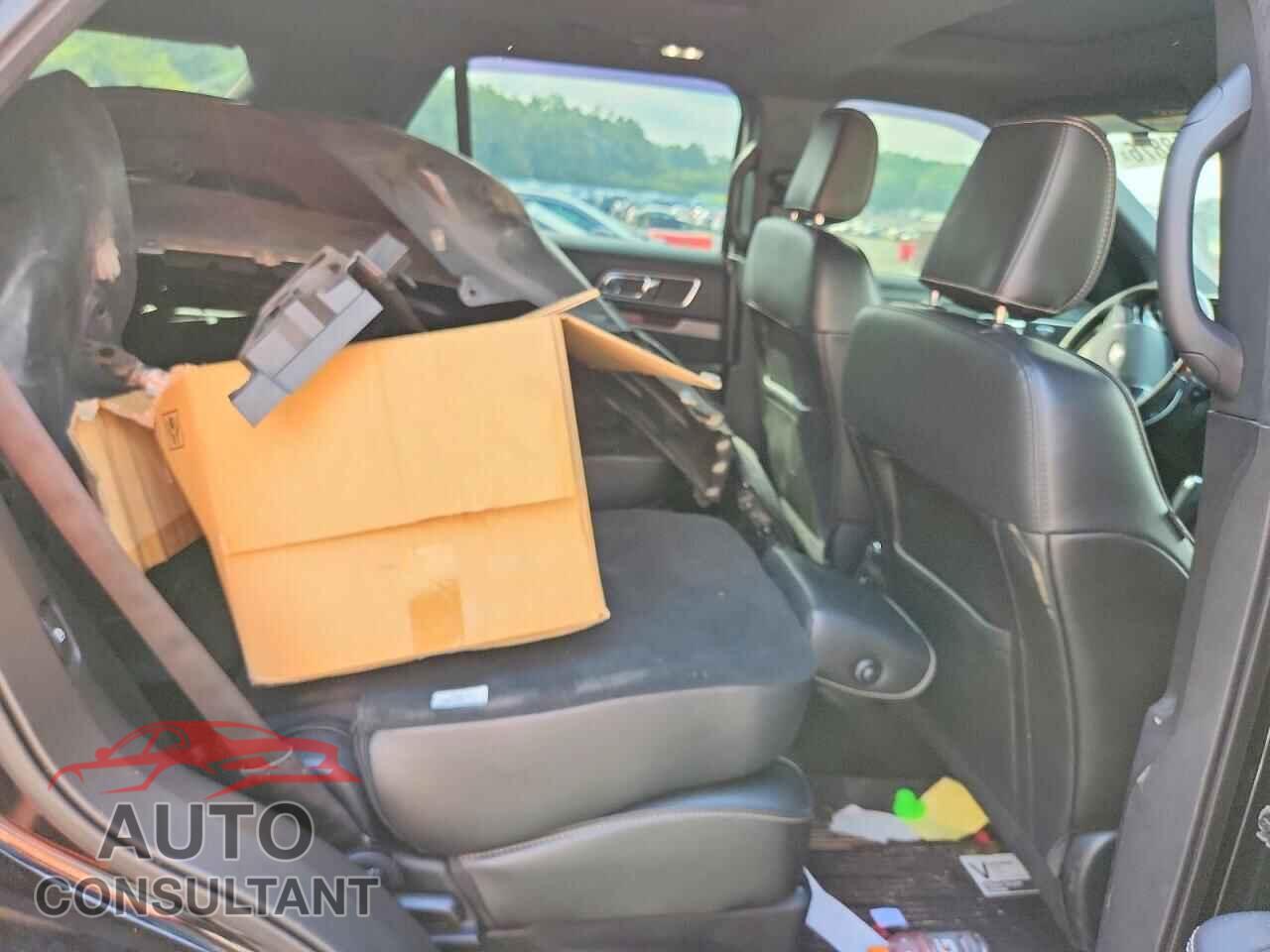 FORD EXPLORER 2018 - 1FM5K8HT3JGB27519