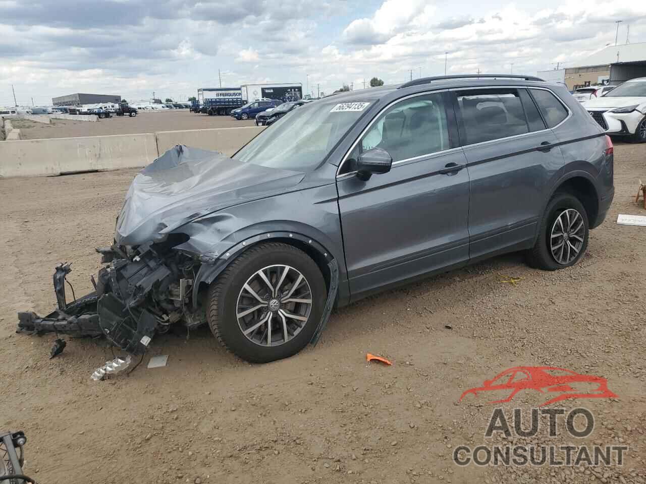 VOLKSWAGEN TIGUAN 2019 - 3VV2B7AX9KM182953