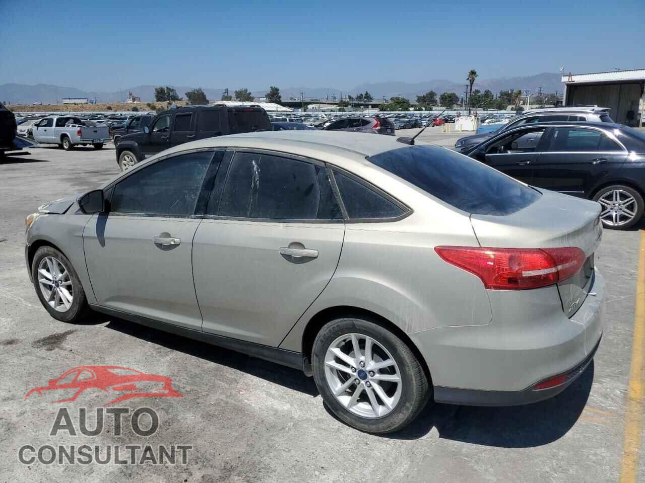 FORD FOCUS 2015 - 1FADP3F28FL210625