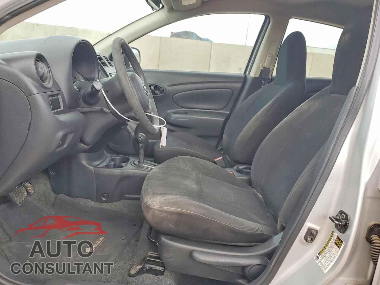 NISSAN VERSA 2013 - 3N1CN7AP8DL890052
