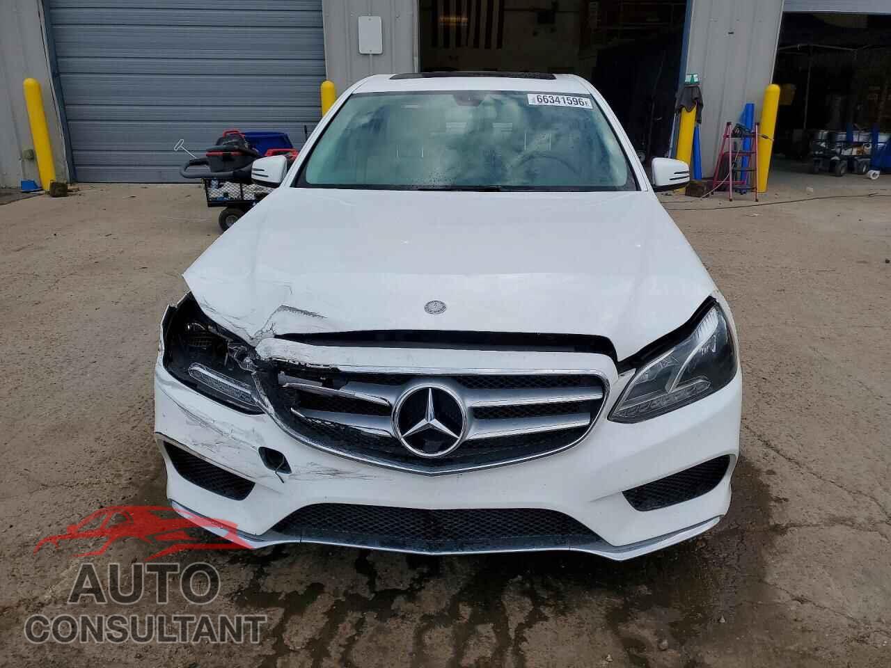 MERCEDES-BENZ E-CLASS 2014 - WDDHF5KB3EB045786