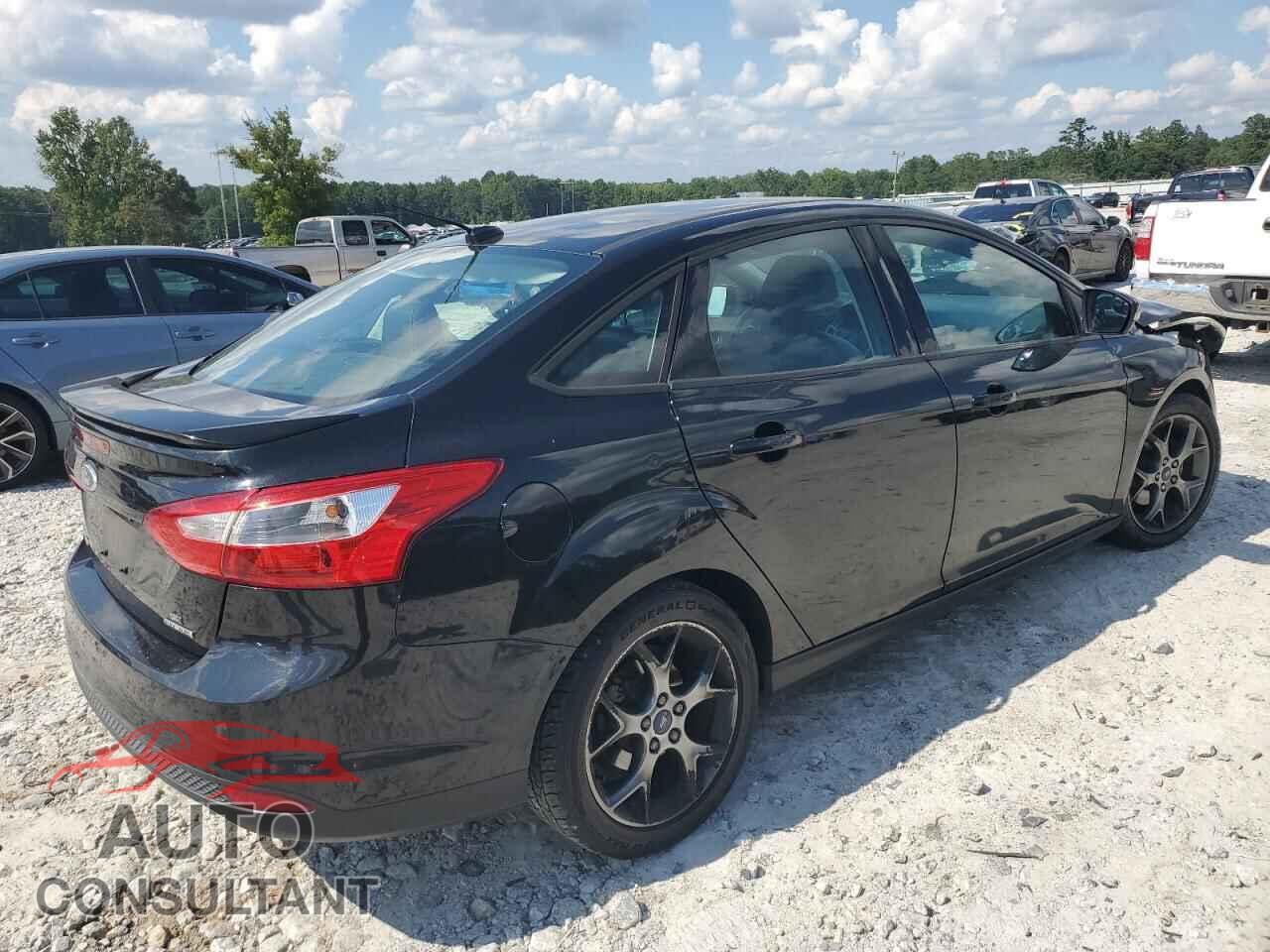 FORD FOCUS 2014 - 1FADP3F24EL299253