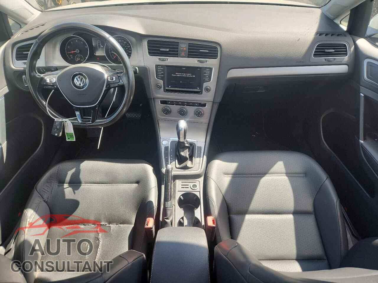 VOLKSWAGEN GOLF 2017 - 3VW217AU7HM046513