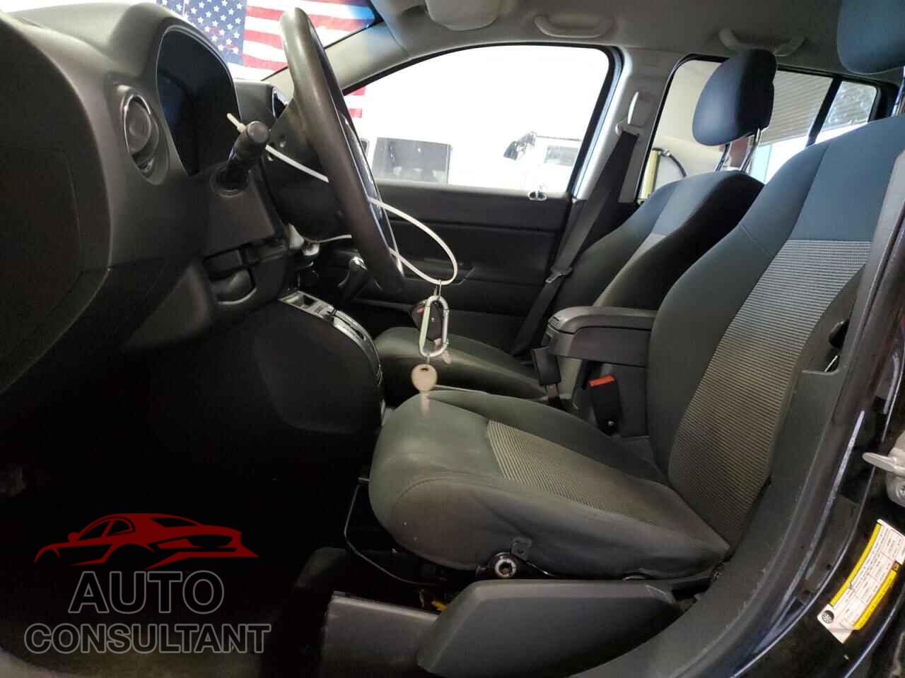 JEEP COMPASS 2012 - 1C4NJCBA4CD565567