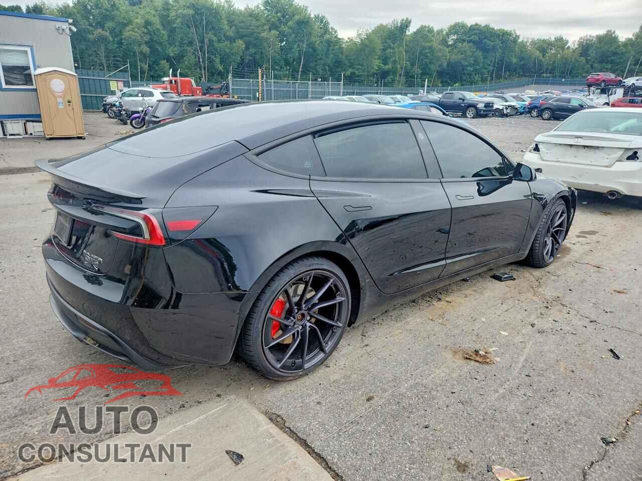 TESLA MODEL 3 2024 - 5YJ3E1ET2RF900355