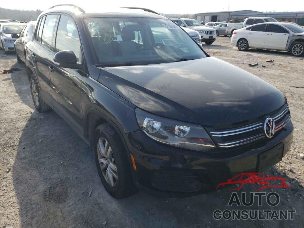 VOLKSWAGEN TIGUAN 2017 - WVGAV7AX8HW507372