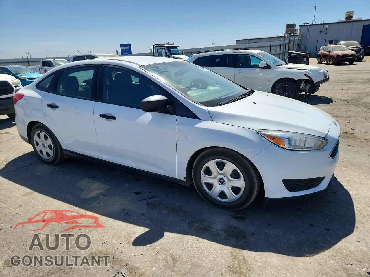 FORD FOCUS 2016 - 1FADP3E26GL216099
