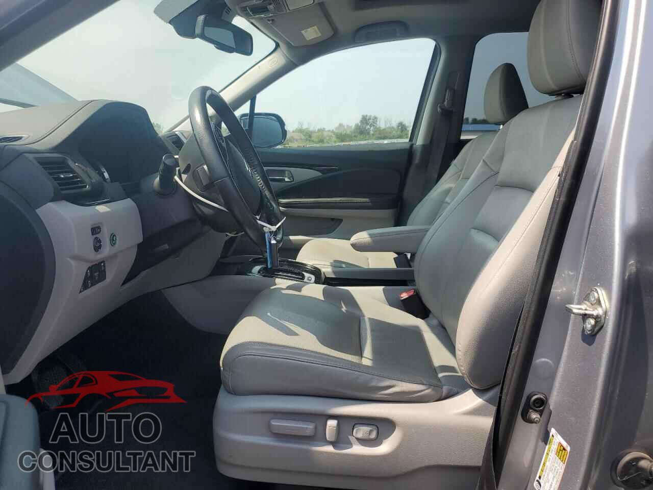 HONDA RIDGELINE 2017 - 5FPYK3F70HB019915