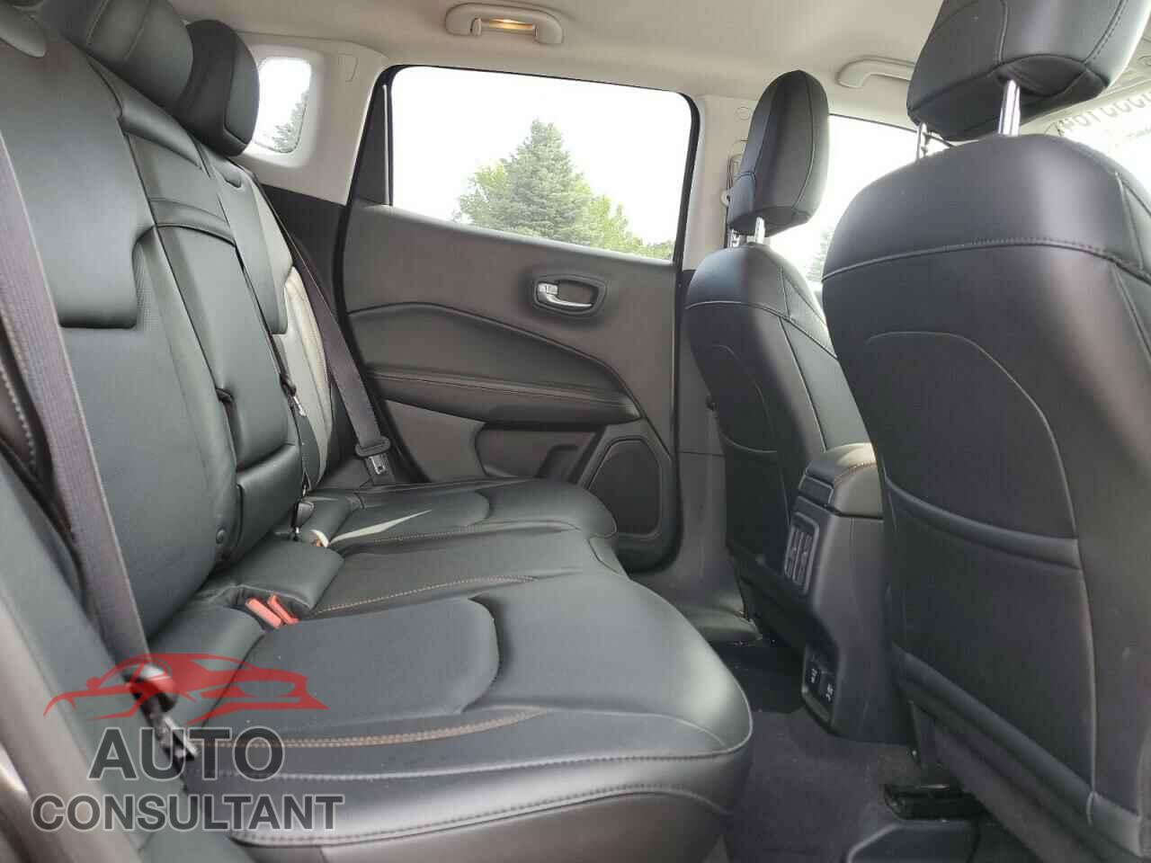 JEEP COMPASS 2017 - 3C4NJDCB7HT617143
