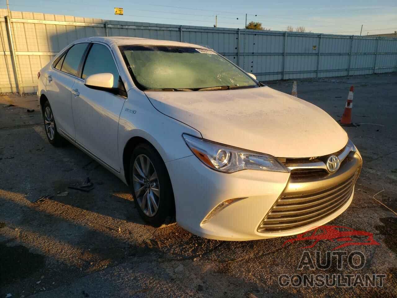 TOYOTA CAMRY 2017 - 4T1BD1FK8HU204735