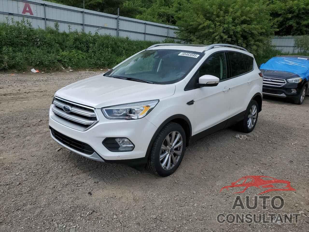 FORD ESCAPE 2017 - 1FMCU9J92HUA22035