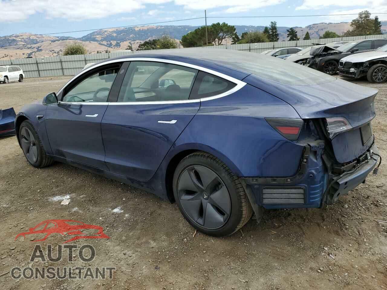 TESLA MODEL 3 2019 - 5YJ3E1EA5KF308937