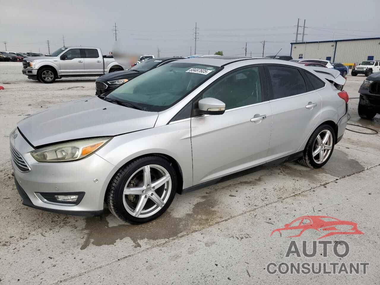 FORD FOCUS 2015 - 1FADP3J20FL299548
