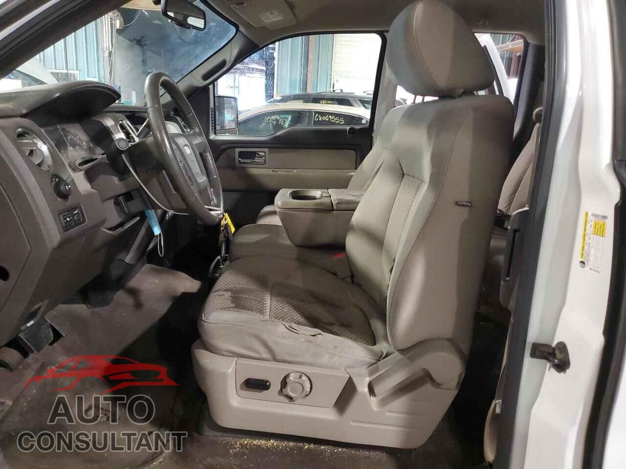 FORD F-150 2010 - 1FTFX1EV9AFD02269