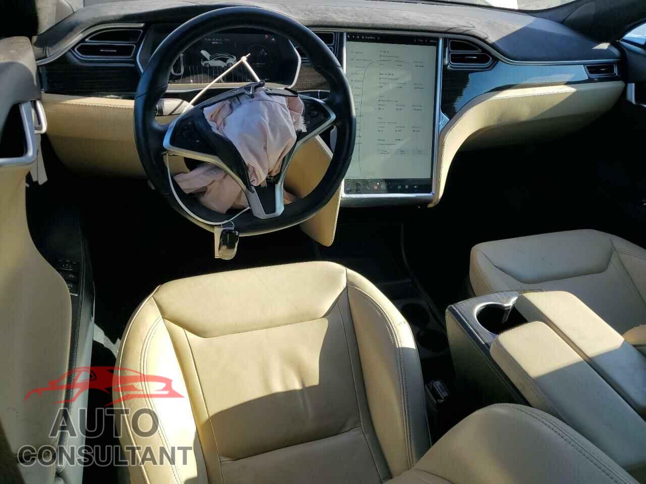 TESLA MODEL S 2015 - 5YJSA1H28FF096844