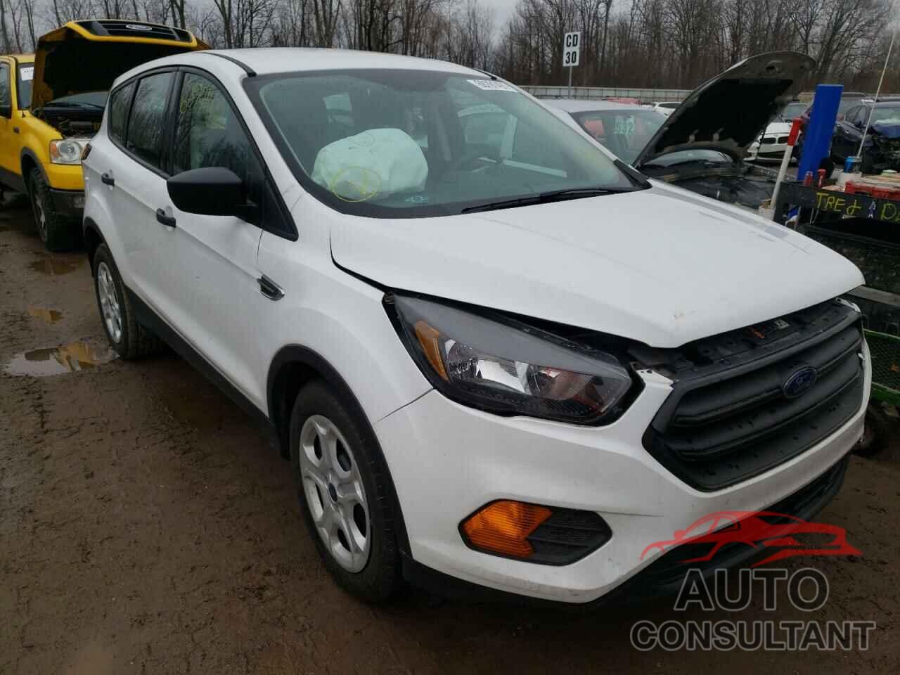 FORD ESCAPE 2018 - 1FMCU0F78JUA53668