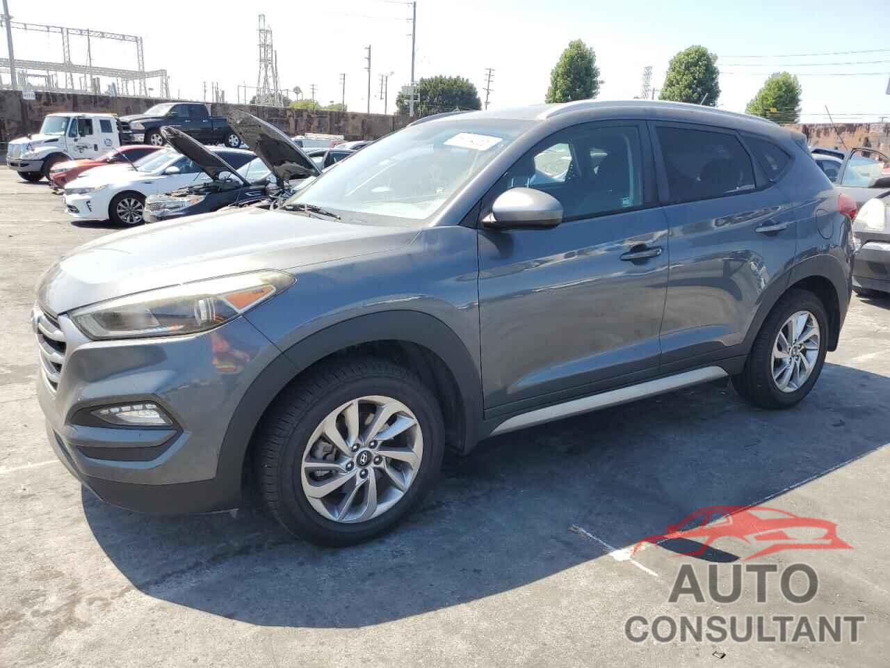 HYUNDAI TUCSON 2017 - KM8J33A4XHU395304