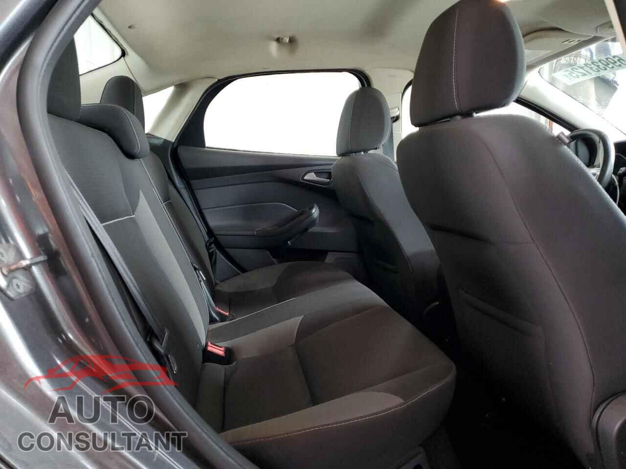 FORD FOCUS 2013 - 1FADP3F29DL283208