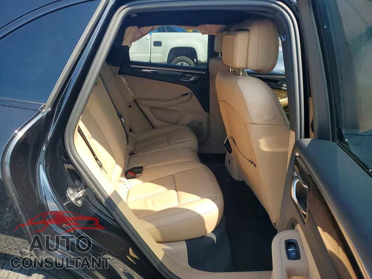PORSCHE MACAN 2024 - WP1AA2A50RLB08040